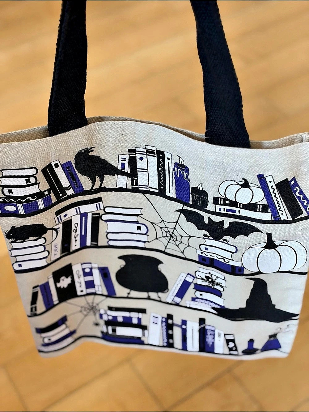 ECCOLO Printed Tote in White & Black NWT